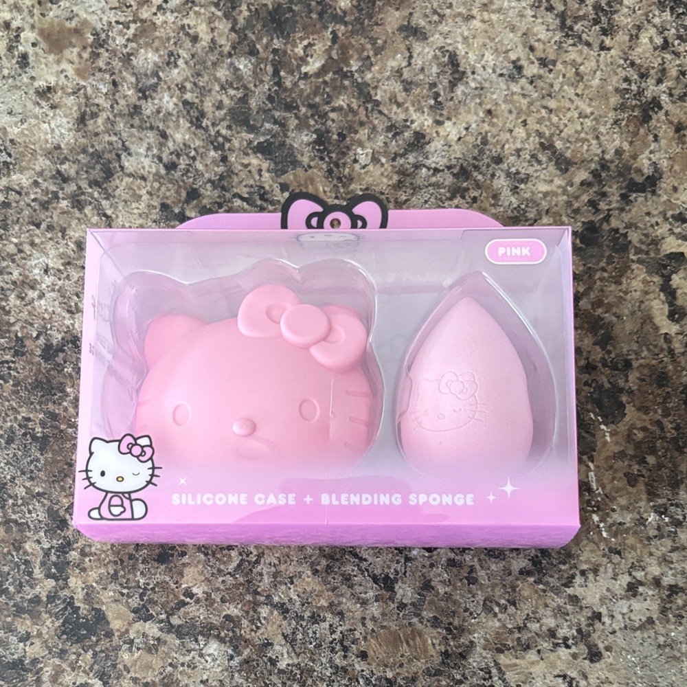 Hello Kitty Pink Silicone Case with Blending Sponge